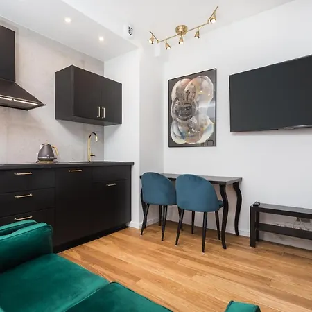 Apartment Of The Kings - Nubium *